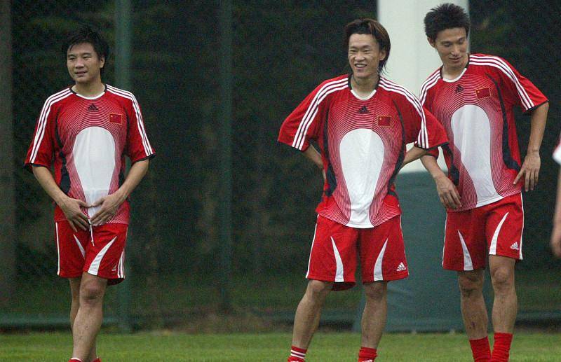 开云电竞官网-
前国足焦点重返山东足坛 体现可圈可点 如今成赛季最佳球员候选(图2) 开云电竞官网-
前国足焦点重返山东足坛 体现可圈可点 如今成赛季最佳球员候选(图2)