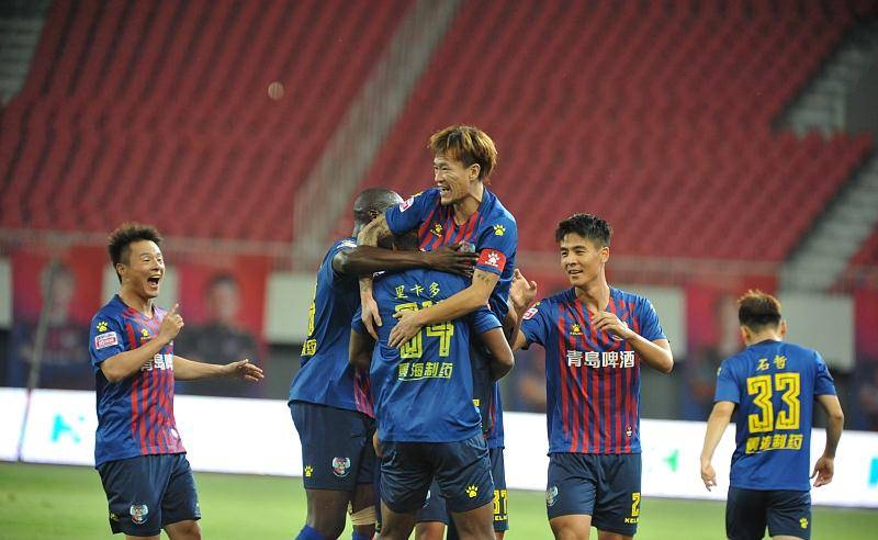 开云电竞官网-
前国足焦点重返山东足坛 体现可圈可点 如今成赛季最佳球员候选(图7) 开云电竞官网-
前国足焦点重返山东足坛 体现可圈可点 如今成赛季最佳球员候选(图7)