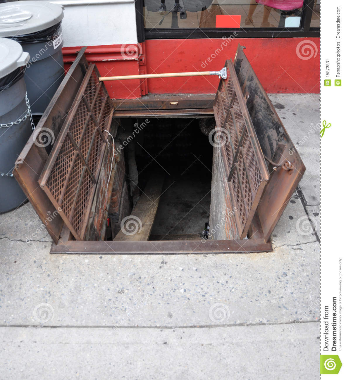 韩机要司令部要员涉嫌泄密被拘 每条机密卖3千元_开云电竞官方网站(图2) 开云电竞