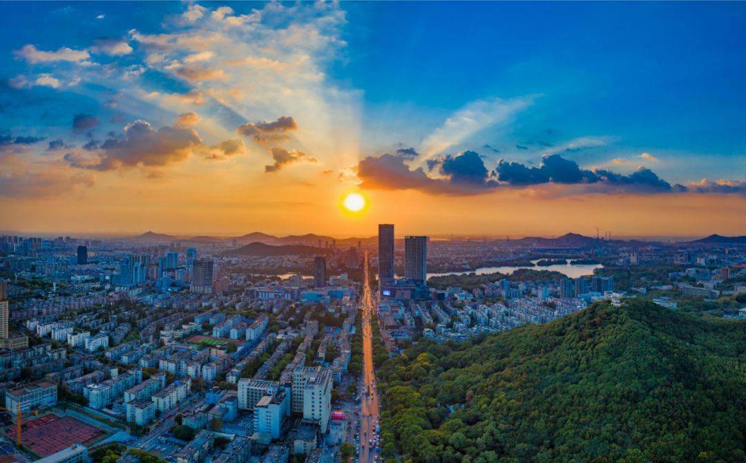 要开学啦!马鞍山接待你~-开云电竞官方网站(图8)
要开学啦!马鞍山接待你~-开云电竞官方网站(图8)