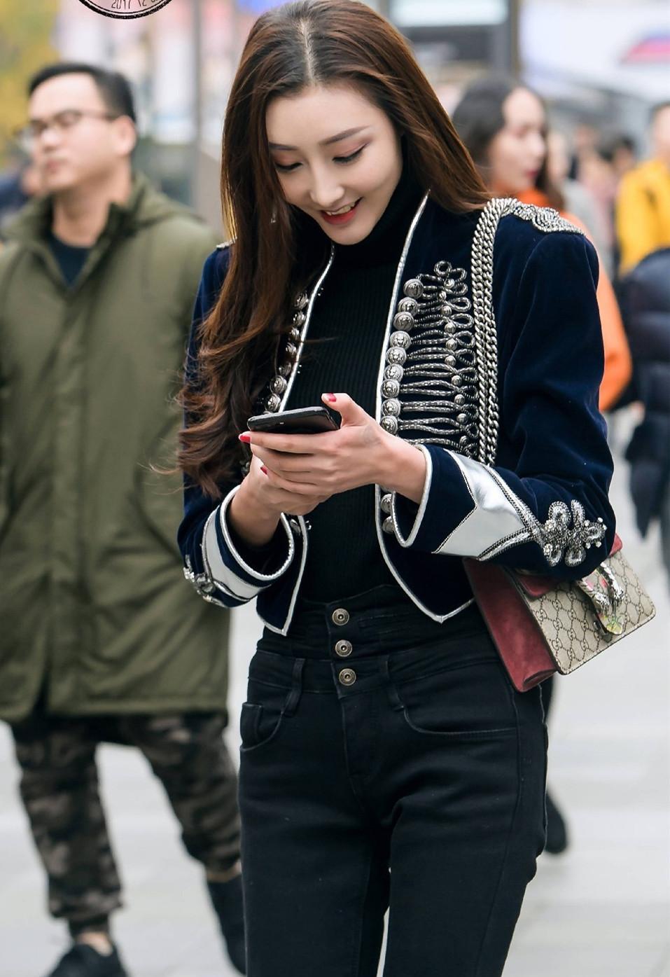 开云电竞-FIFA宣布解雇秘书长 此前其已因贪腐丑闻停职(图2) 开云电竞