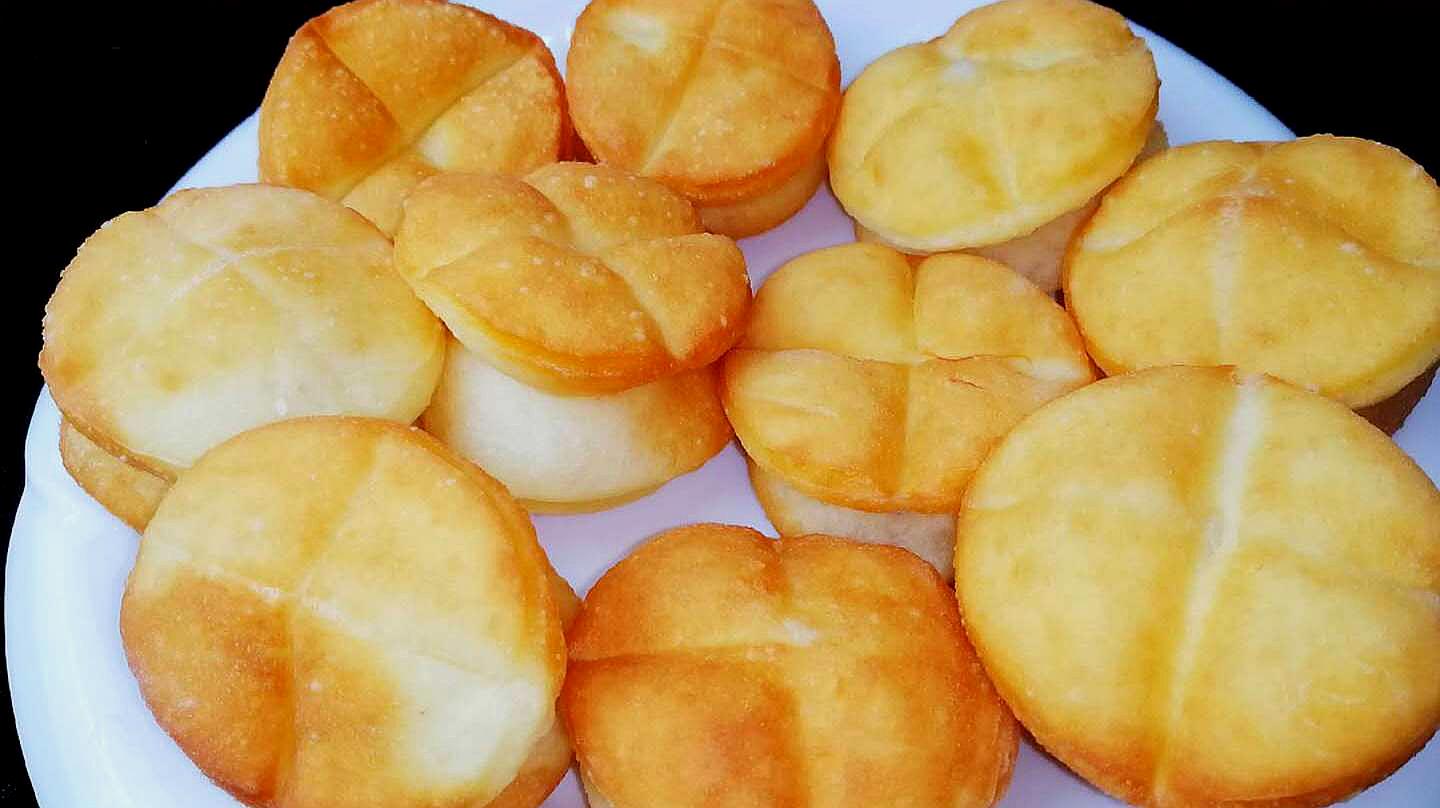 英国男子同时拥有7个妻子:短信询问和谁同房(图)|开云电竞官网(图1) 开云电竞官方网站