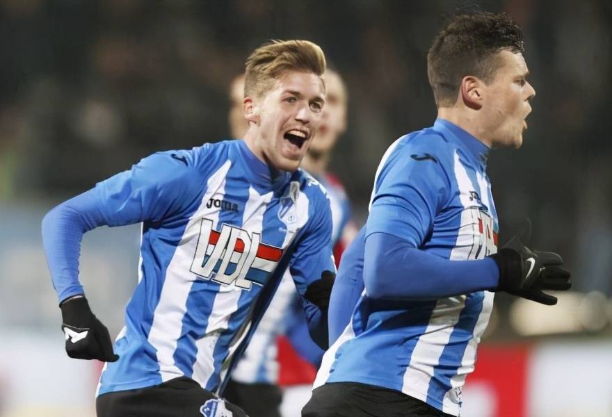 开云电竞官方网站：荷兰B组比赛前:马斯特里赫特VS埃因霍温 乌得勒支VS赫耳蒙特(图2)